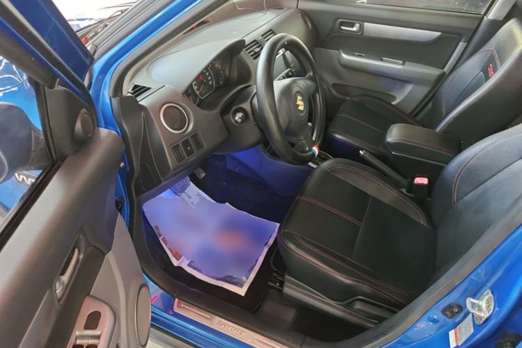 Used Suzuki Swift 2015 1.5L Automatic Limited Edition Driver Seat
