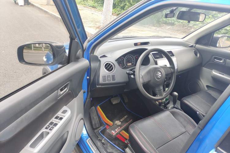 Used Suzuki Swift 2015 1.5L Automatic Limited Edition Driver Seat
