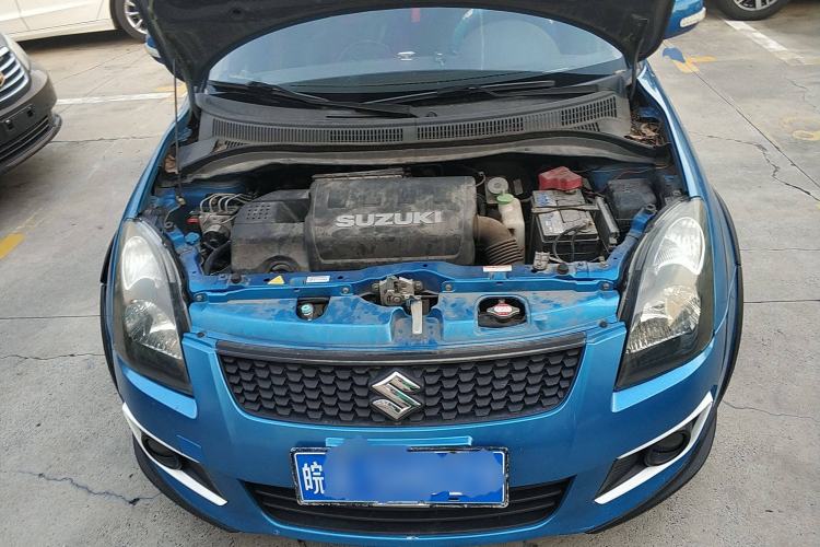 Used Suzuki Swift 2015 1.5L Automatic Limited Edition Engine Bay