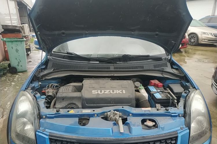 Used Suzuki Swift 2015 1.5L Automatic Limited Edition Engine Bay
