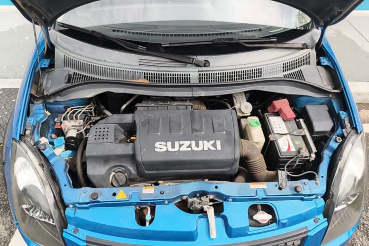 Used Suzuki Swift 2015 1.5L Automatic Limited Edition Engine Bay
