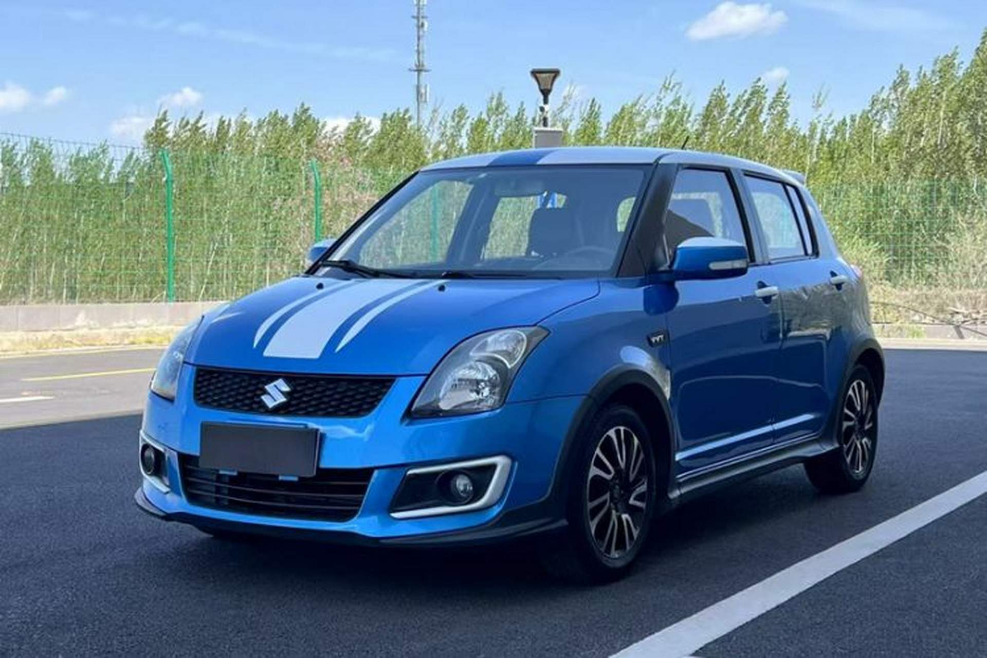 Used Suzuki Swift 2015 1.5L Automatic Limited Edition Front Left 45 Deg