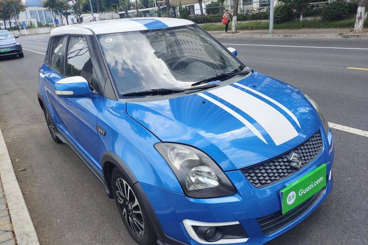 Used Suzuki Swift 2015 1.5L Automatic Limited Edition Front Right 45 Deg