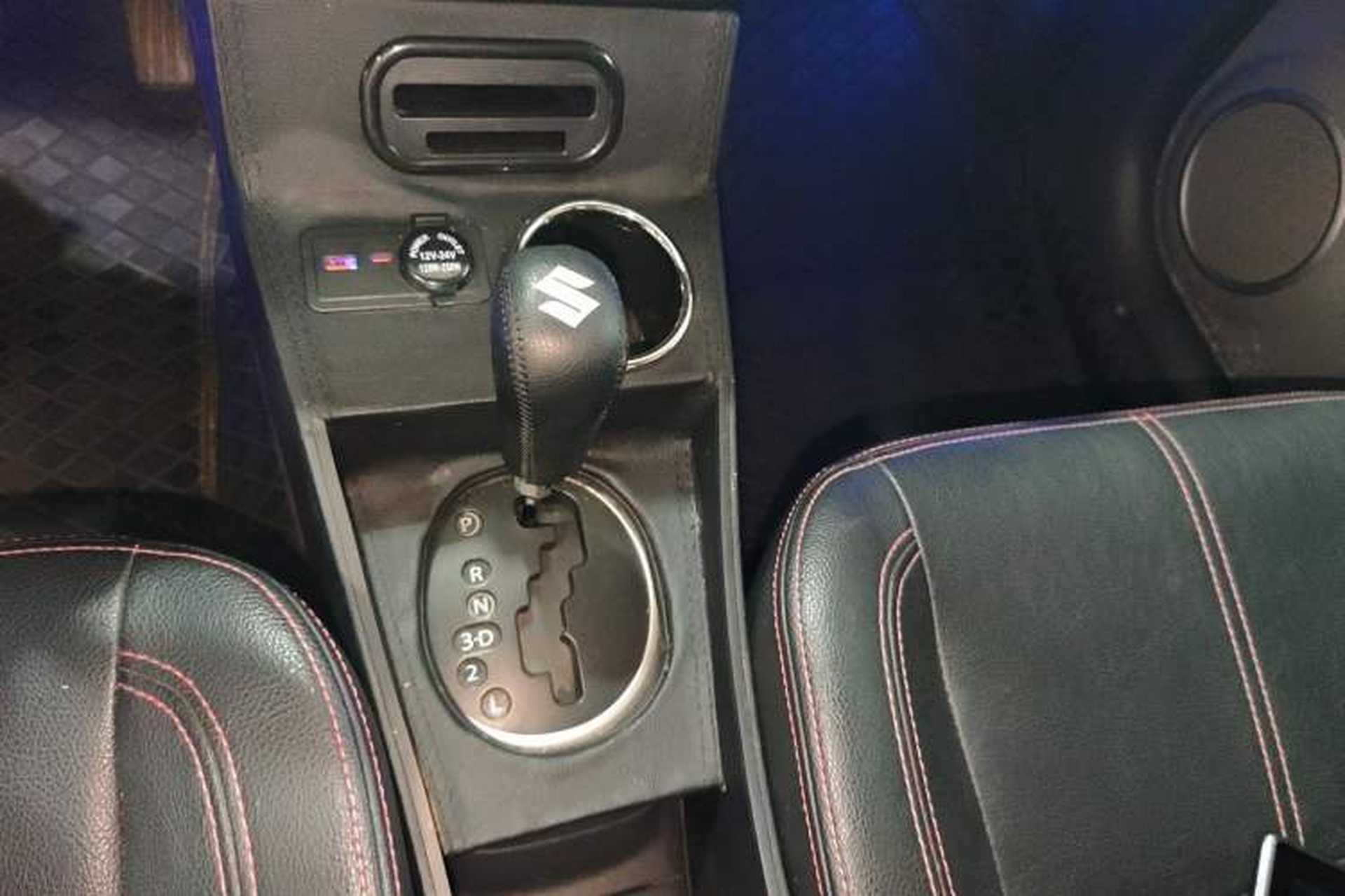 Used Suzuki Swift 2015 1.5L Automatic Limited Edition Gear Lever