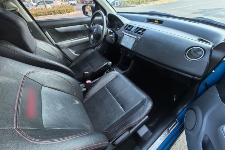 Used Suzuki Swift 2015 1.5L Automatic Limited Edition Interior 12