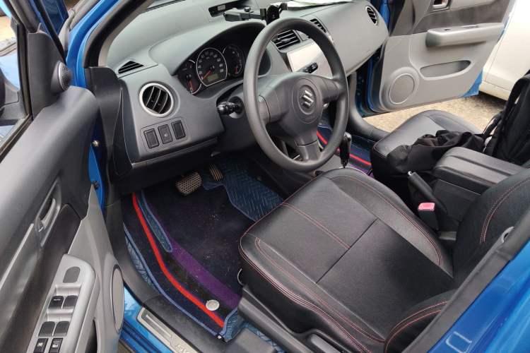 Used Suzuki Swift 2015 1.5L Automatic Limited Edition Interior 3