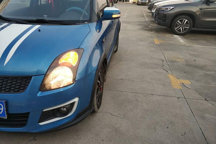 Used Suzuki Swift 2015 1.5L Automatic Limited Edition Left Front Headlight