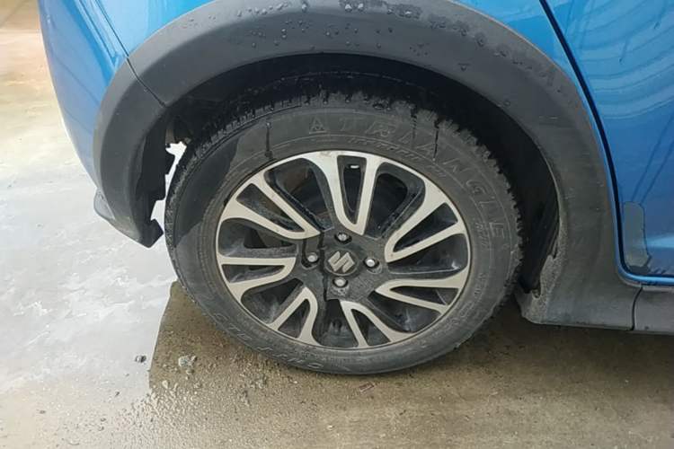 Used Suzuki Swift 2015 1.5L Automatic Limited Edition Right Rear Wheel Hub