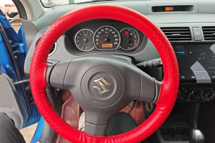 Used Suzuki Swift 2015 1.5L Automatic Limited Edition Steering Wheel