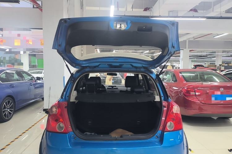 Used Suzuki Swift 2015 1.5L Automatic Limited Edition Trunk
