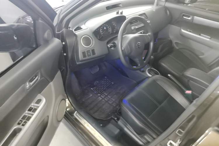 Used Suzuki Swift 2015 1.5L Automatic Limited Edition Driver Seat