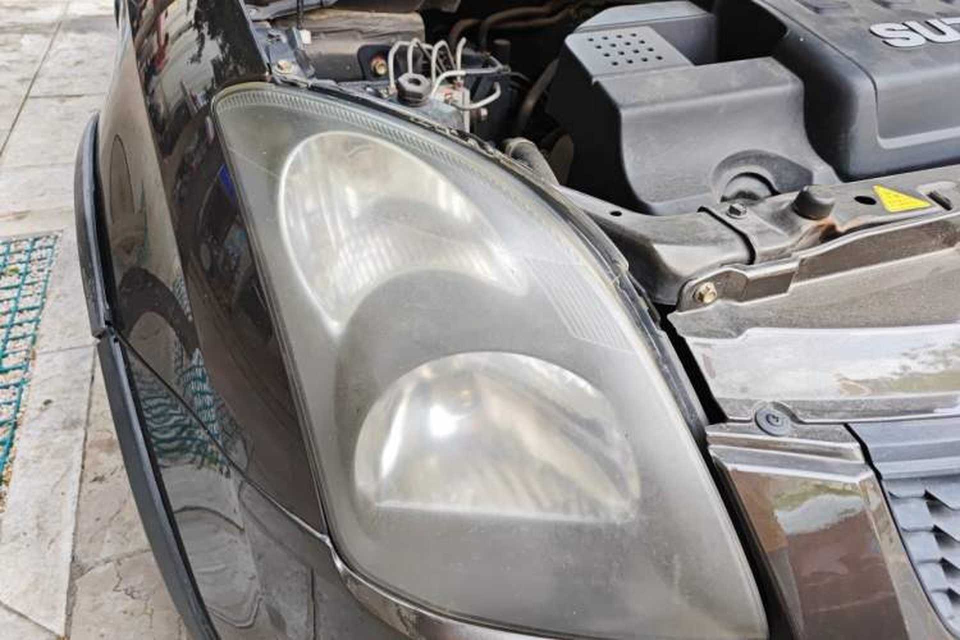 Used Suzuki Swift 2015 1.5L Manual Limited Edition Right Front Headlight