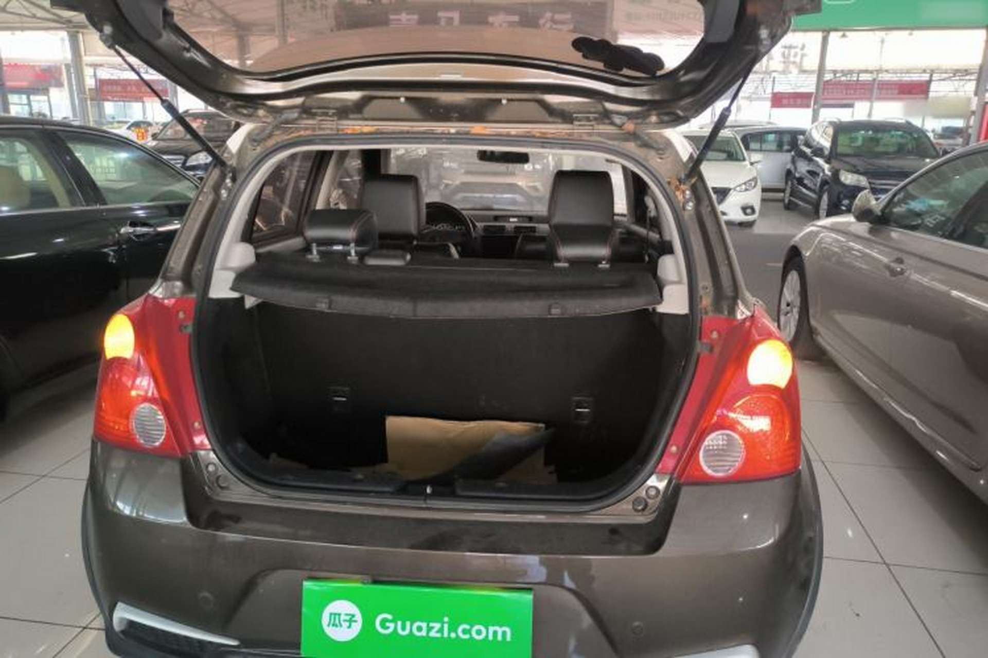 Used Suzuki Swift 2015 1.5L Automatic Limited Edition Trunk