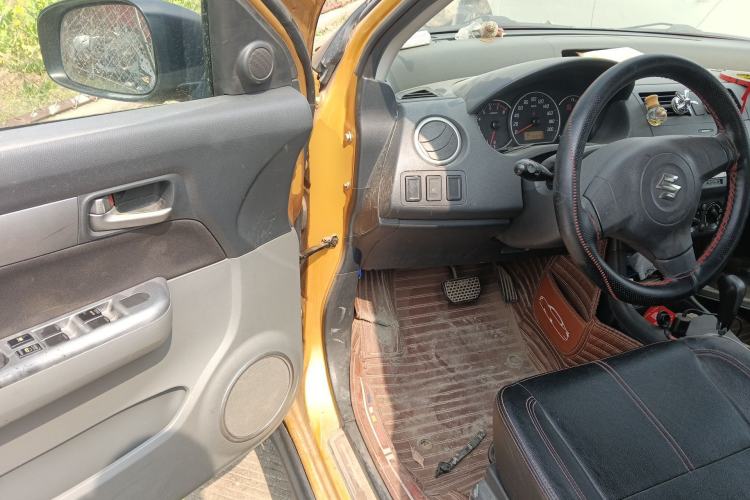 Used Suzuki Swift 2015 1.5L Automatic Limited Edition Driver Seat