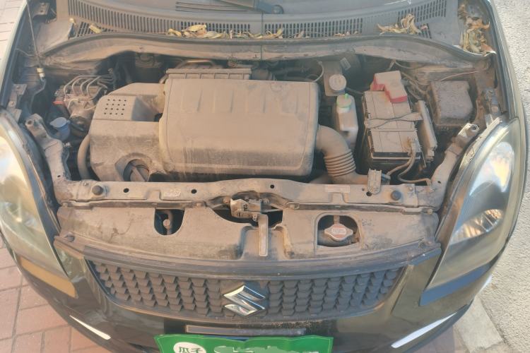 Used Suzuki Swift 2015 1.5L Automatic Limited Edition Engine Bay