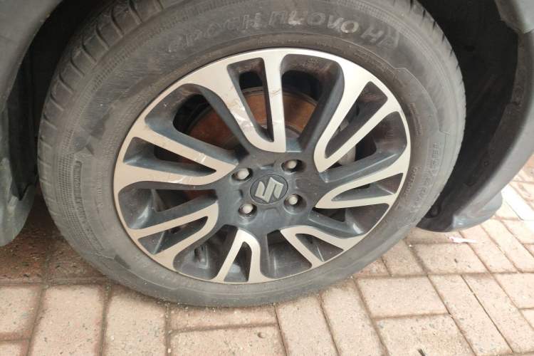 Used Suzuki Swift 2015 1.5L Automatic Limited Edition Right Front Wheel Hub