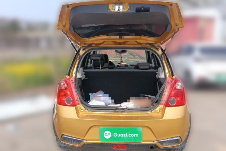 Used Suzuki Swift 2015 1.5L Automatic Limited Edition Trunk