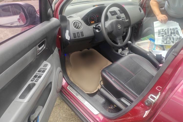Used Suzuki Swift 2015 1.5L Automatic Limited Edition Driver Seat