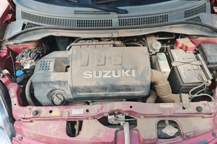 Used Suzuki Swift 2015 1.5L Manual Limited Edition Engine Bay