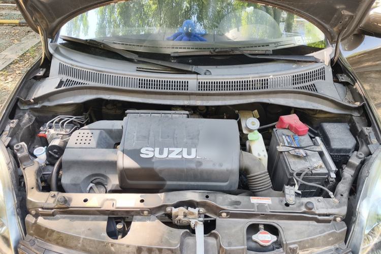Used Suzuki Swift 2015 1.5L Automatic Limited Edition Engine Bay