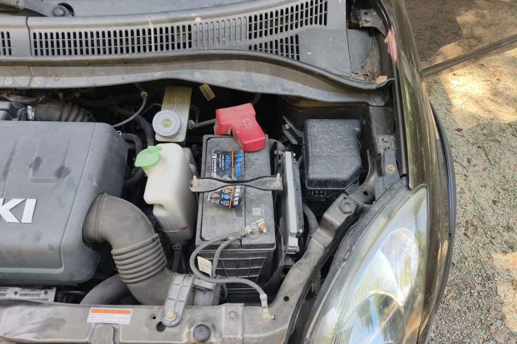 Used Suzuki Swift 2015 1.5L Automatic Limited Edition Engine Bay Left