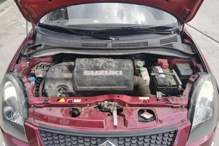 Used Suzuki Swift 2015 1.5L Automatic Limited Edition Engine Bay