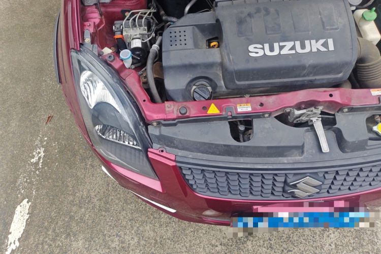 Used Suzuki Swift 2015 1.5L Automatic Limited Edition Engine Bay Right
