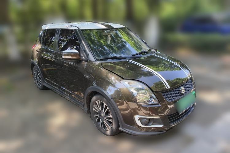 Used Suzuki Swift 2015 1.5L Automatic Limited Edition Front Right 45 Deg