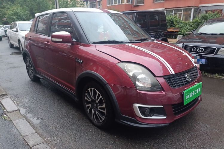 Used Suzuki Swift 2015 1.5L Manual Limited Edition Front Right 45 Deg