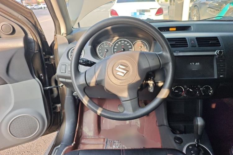 Used Suzuki Swift 2015 1.5L Automatic Limited Edition Steering Wheel
