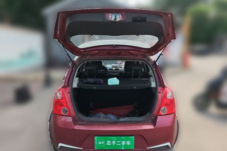 Used Suzuki Swift 2015 1.5L Manual Limited Edition Trunk