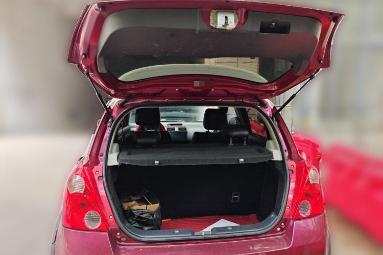 Used Suzuki Swift 2015 1.5L Automatic Limited Edition Trunk