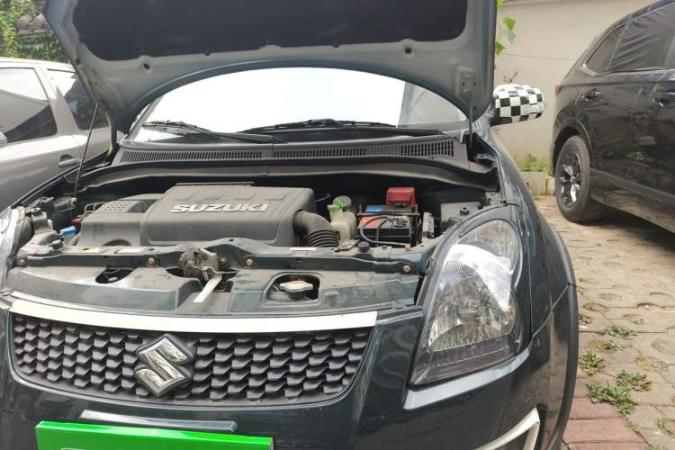 Used Suzuki Swift 2015 1.5L Automatic Limited Edition Engine Bay Left