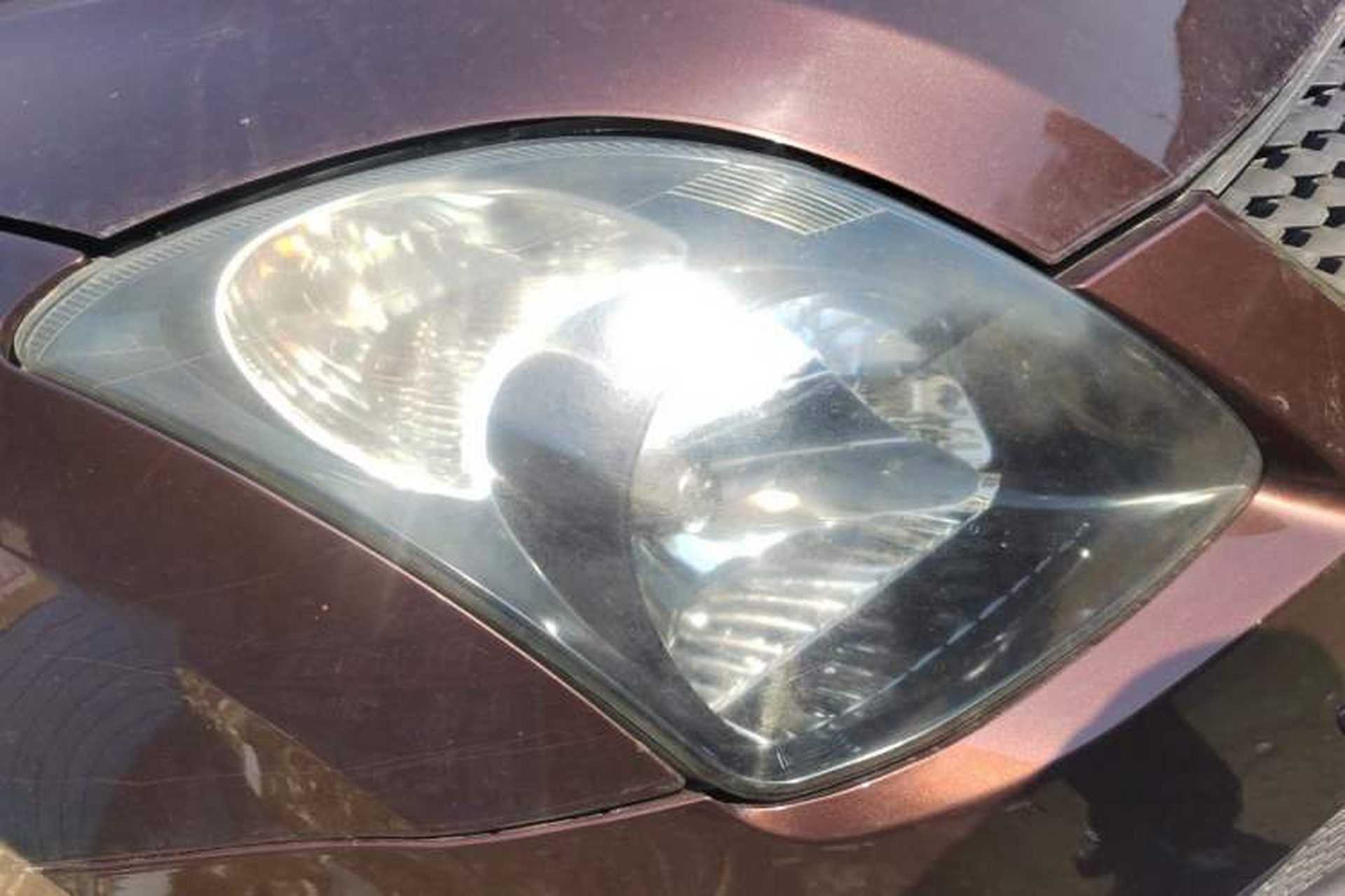 Used Suzuki Swift 2015 1.5L Automatic Limited Edition Right Front Headlight