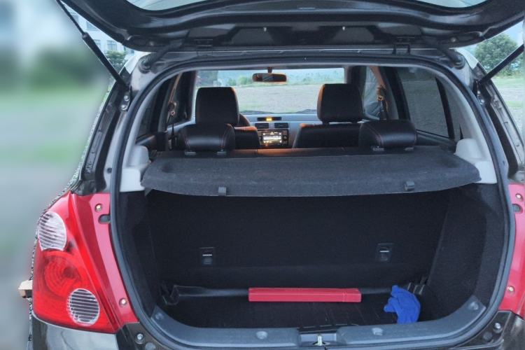 Used Suzuki Swift 2015 1.5L Automatic Limited Edition Trunk