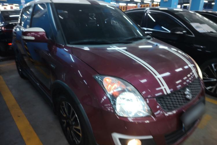 Used Suzuki Swift 2015 1.5L Automatic Limited Edition Front Right 45 Deg