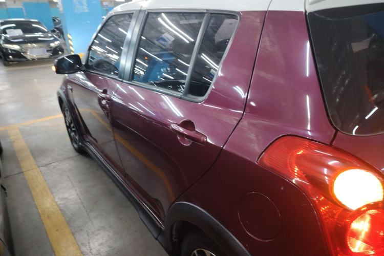 Used Suzuki Swift 2015 1.5L Automatic Limited Edition Left Side