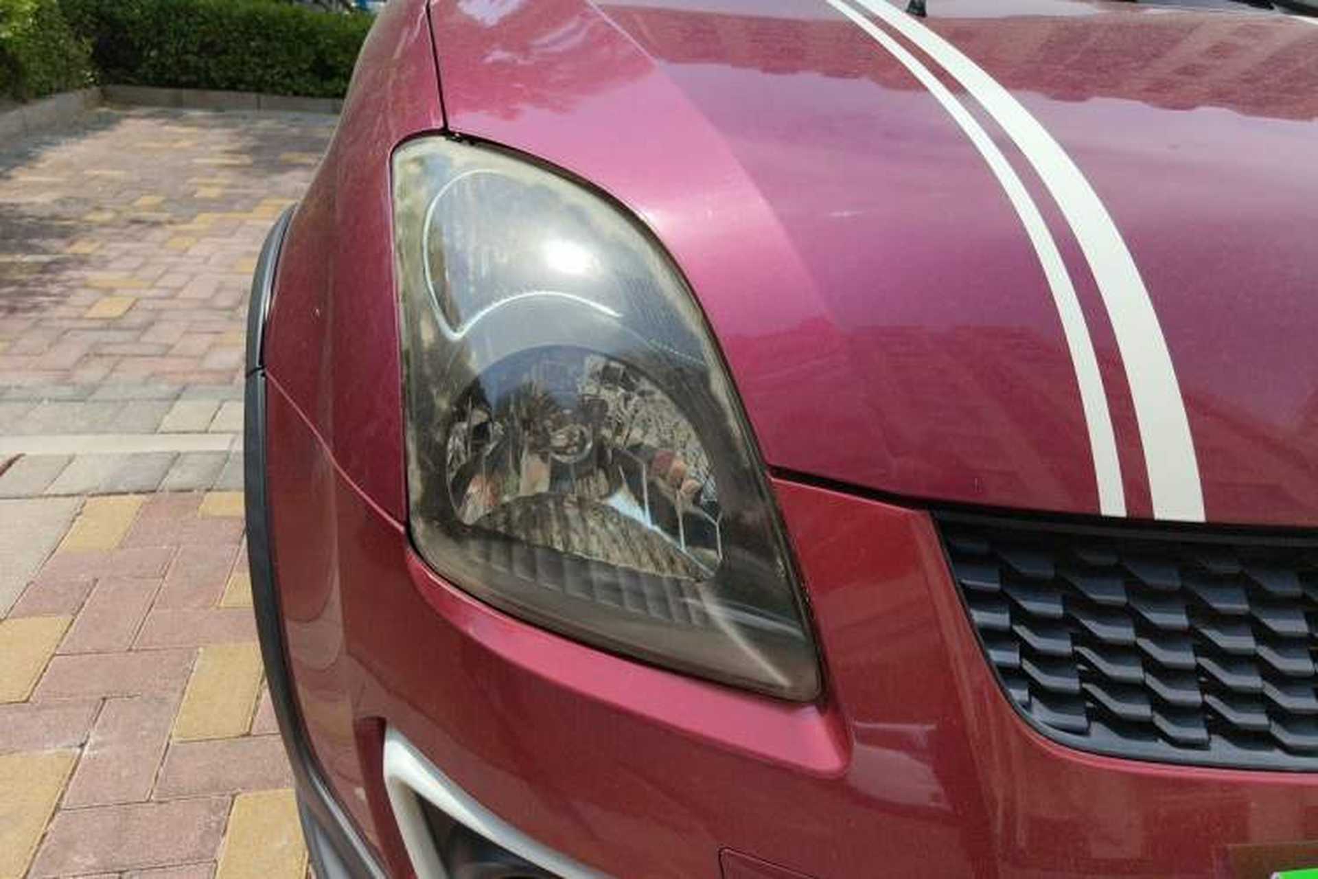 Used Suzuki Swift 2015 1.5L Manual Limited Edition Right Front Headlight
