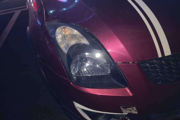 Used Suzuki Swift 2015 1.5L Automatic Limited Edition Right Front Headlight