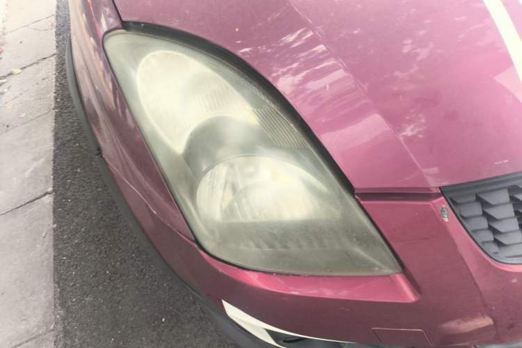 Used Suzuki Swift 2015 1.5L Automatic Limited Edition Right Front Headlight