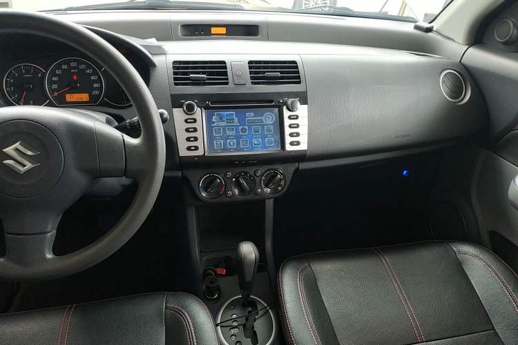 Used Suzuki Swift 2015 1.5L Automatic Limited Edition Audio And AC Panel