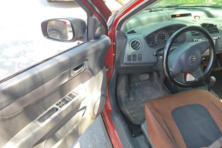 Used Suzuki Swift 2015 1.5L Automatic Limited Edition Driver Seat