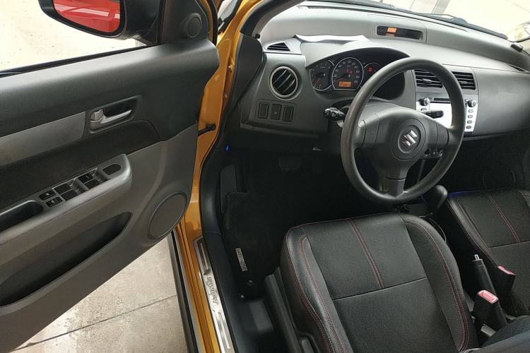 Used Suzuki Swift 2015 1.5L Automatic Limited Edition Driver Seat