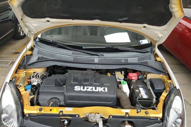 Used Suzuki Swift 2015 1.5L Automatic Limited Edition Engine Bay