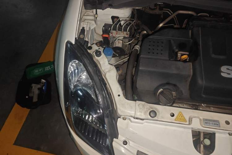 Used Suzuki Swift 2015 1.5L Automatic Limited Edition Engine Bay Right