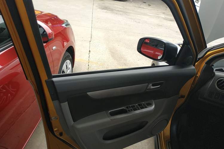 Used Suzuki Swift 2015 1.5L Automatic Limited Edition Left Front Door Interior