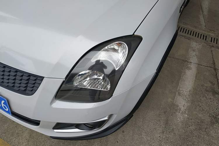 Used Suzuki Swift 2015 1.5L Automatic Limited Edition Left Front Headlight