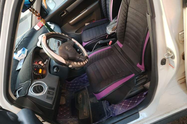 Used Suzuki Swift 2015 1.5L Automatic Limited Edition Left Front Seat