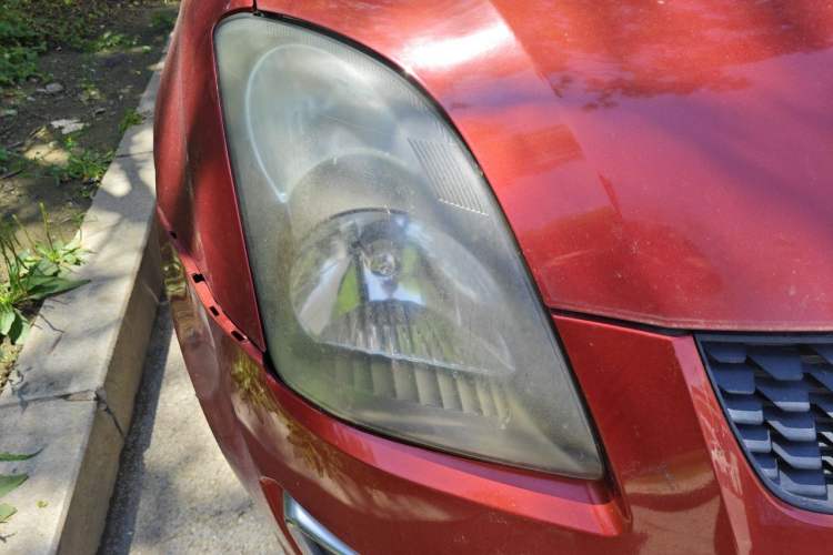 Used Suzuki Swift 2015 1.5L Automatic Limited Edition Right Front Headlight