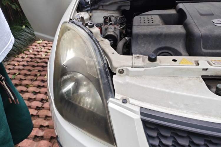 Used Suzuki Swift 2015 1.5L Automatic Limited Edition Right Front Headlight